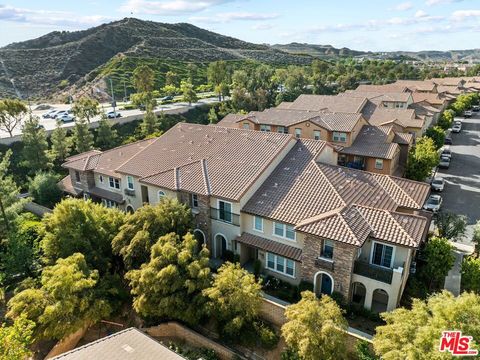 Photo of 24496 Marzal Street, Valencia, CA 91354 (MLS # 25587547)