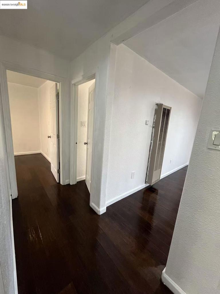 EAST OAKLAND - Residential Income