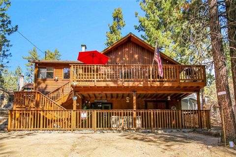 Photo of 39222 Arapahoe Road, Fawnskin, CA 92333 (MLS # SR26057115)