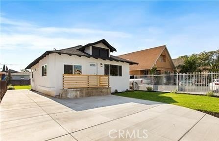 1646 E 41st Pl, Los Angeles CA 90011