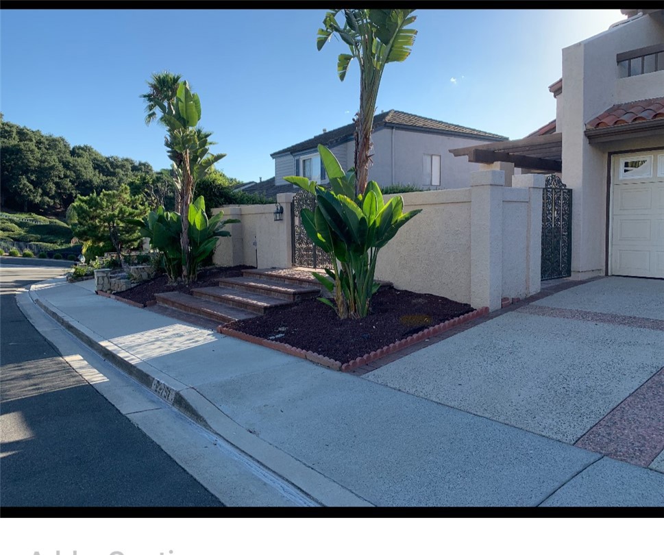 Great Curb Appeal, On a single loaded Cul De Sac!,Great Open Floor plan, With Gated Court Yard For Privacy, This Huge Home Features 5 Bedrooms,
One Bedroom on the first floor, and 3 Bathrooms, the home is light, Bright,with Vaulted Ceilings, Located in a desirable Neighborhood, Family Room, Bonus Room, with Place open to the Kitchen, which features, Granite Counters, Eating Area, Spacious Living Room, Formal Dining Room,Large Master Bedroom,Includes a Large Balcony, with City lights, Lake, and Mountain Views Granite Counters Separate Tub, Nice Shower , Dual Sinks, The Secondary Bedrooms are a great size, the bathrooms have a Granite Counter tops, This Family Home has Access to the Mission Viejo Lake amenities, Like Summer Concerts,4th of July Fireworks, Fishing, Beach Area ,Close to Parks, Dinning Shopping Centers, Freeways, Toll Roads.