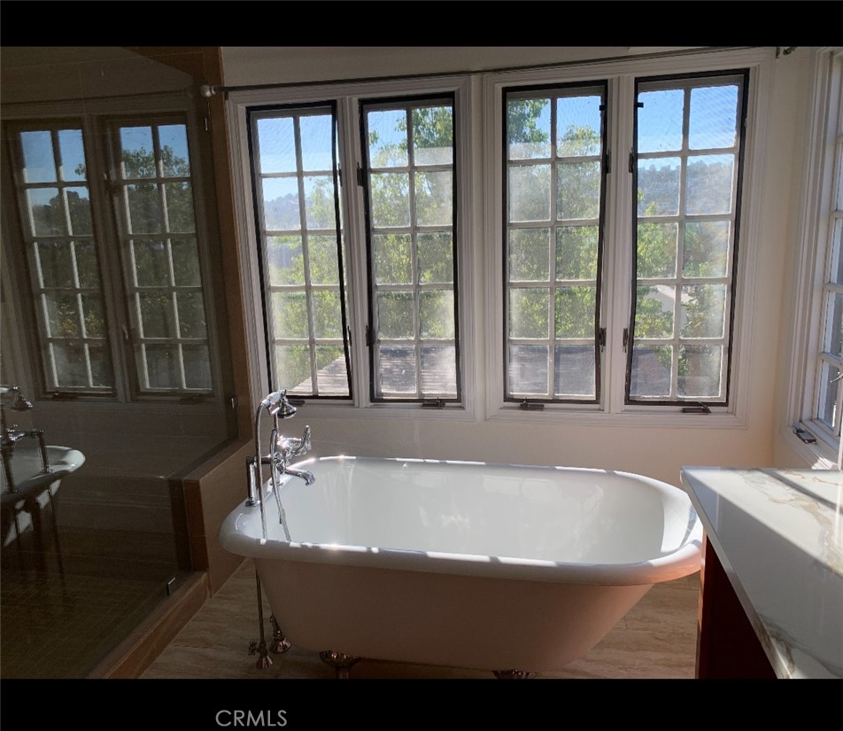 Andalusia (AN) - Residential Lease