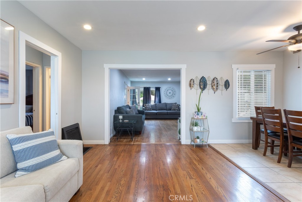 7412 Lindsey Ave.