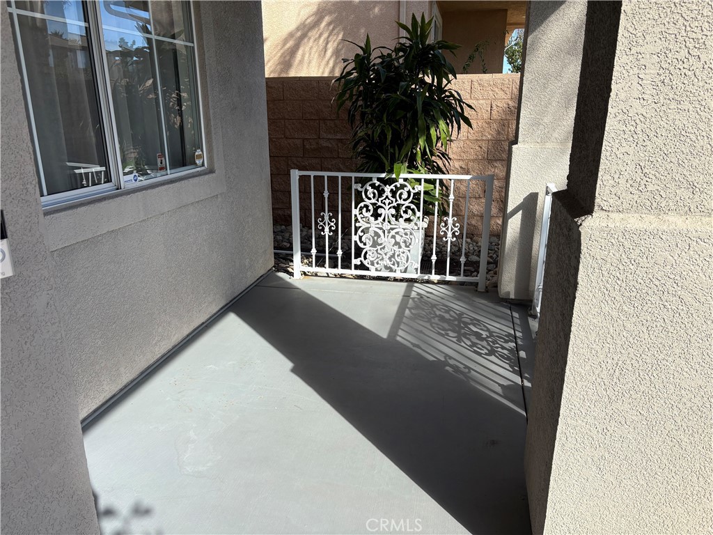 14610 Arizona Street