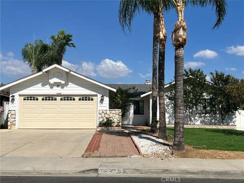 Photo of 13746 Sunbright DR, Moreno Valley, CA 92553 (MLS # IV26187176)