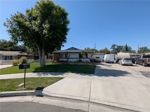 8619 Raintree Avenue Riverside CA 92504