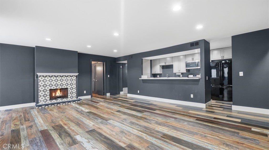 1940 N Highland Ave 17, Los Angeles CA 90068