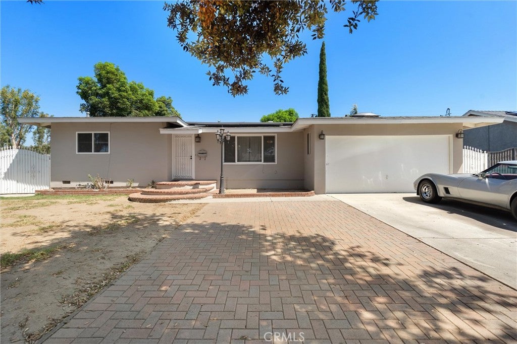 1335 Rexwood
