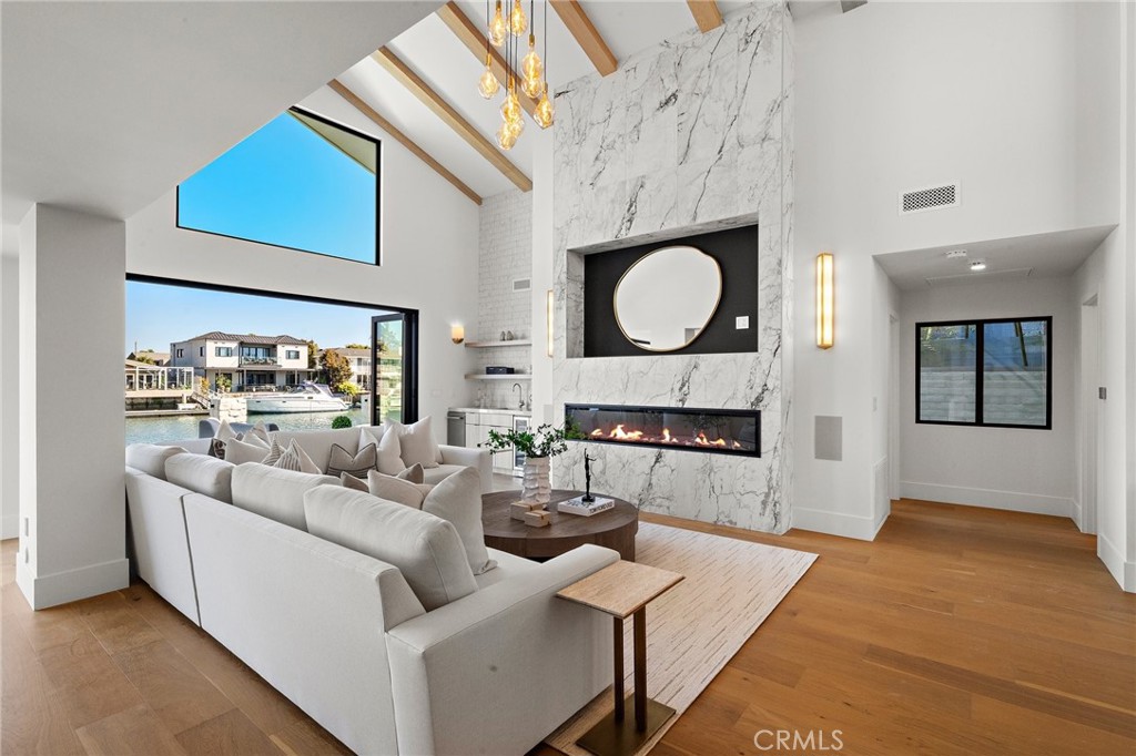 Humboldt Island (HHUM) - Residential