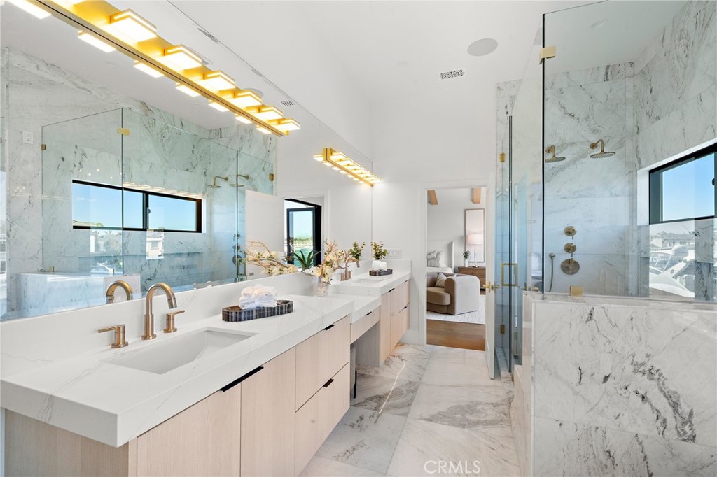 Humboldt Island (HHUM) - Residential