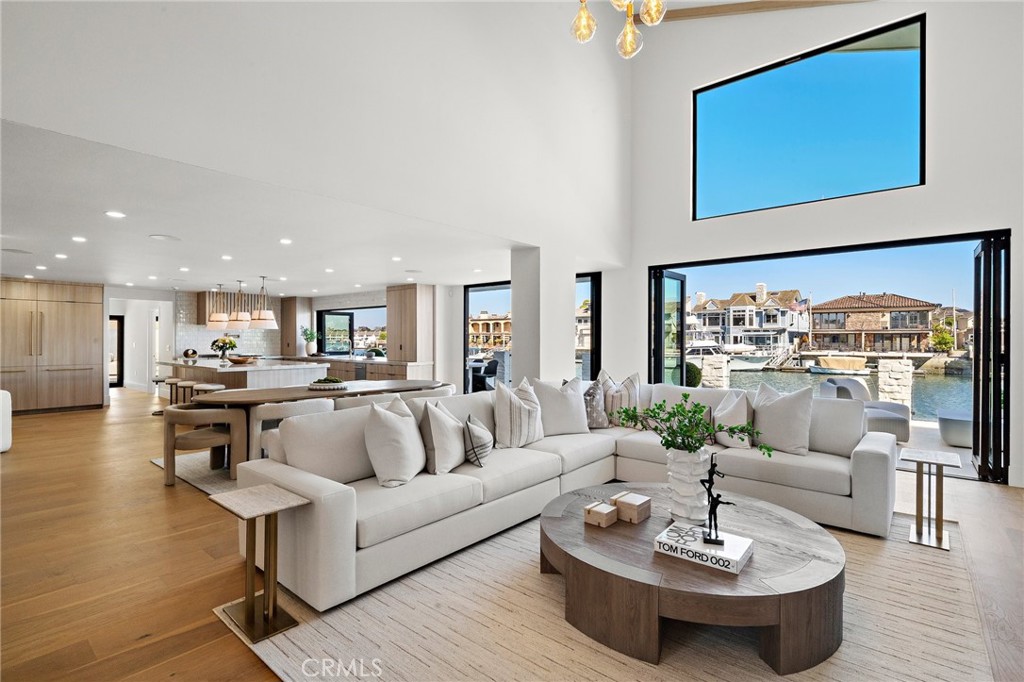 Humboldt Island (HHUM) - Residential