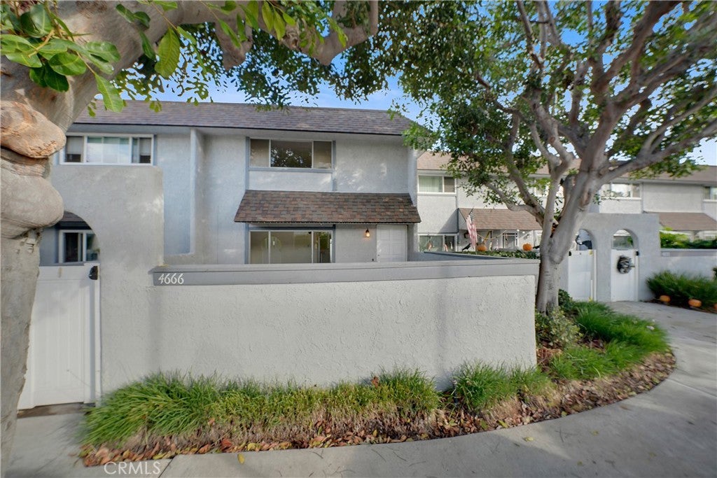 4666 Ranchview CIR
