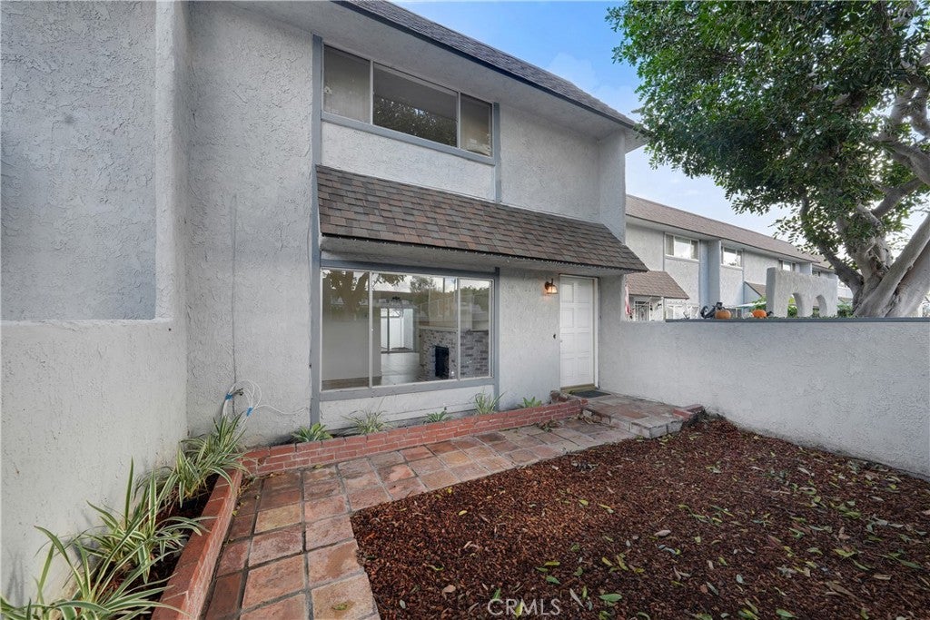 4666 Ranchview