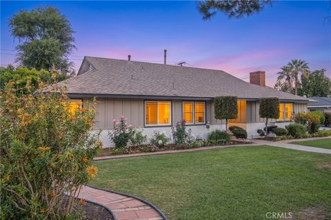 Tiny photo for 5127 Glenhaven Ave, Riverside, CA 92506 (MLS # IG26087202)