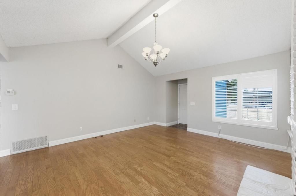 1184 Sunny Court