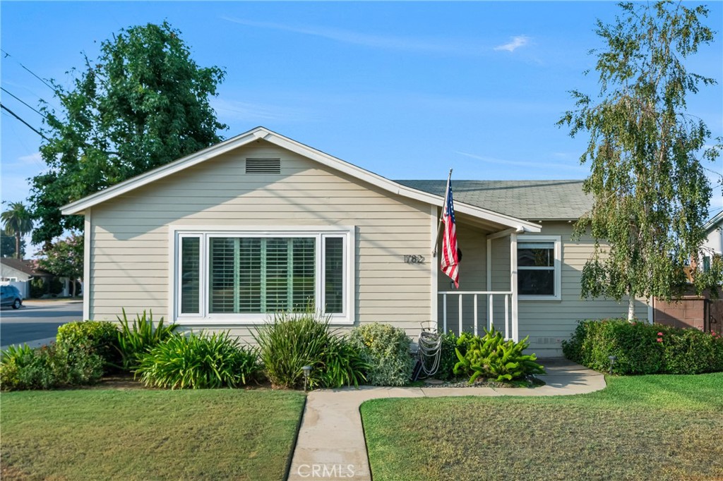Welcome to 1782 3rd St — a standout home in the heart of La Verne offering comfort, versatility, and room to grow. This thoughtfully updated property features a bright, open layout with large windows that frame mountain views and fill the space with natural light. Three generously sized bedrooms include a spacious primary suite with high ceilings, French doors to the deck, and a remodeled ensuite bathroom. The second bathroom has also been fully remodeled, and new flooring runs throughout the home for a clean, modern finish.
The functional open kitchen provides plenty of cabinet and counter space and opens to the back deck — perfect for indoor-outdoor living. Step outside to enjoy the pool and heated spa, a great setting for both quiet evenings and lively gatherings.
The oversized detached two-car garage offers an office area and additional work/storage space, ideal for projects or remote work. Sitting on a corner lot with alley access, this property is well-positioned for a future ADU, offering potential for multi-generational living or extra rental income.
With central heating and air, proximity to highly rated Bonita schools, La Verne University, Kuns Park, and downtown shops and dining, this home delivers convenience and community. Bonus: it’s right on the parade route — enjoy front-row views every 4th of July without leaving your yard.
1782 3rd St is ready for its next chapter — and yours.