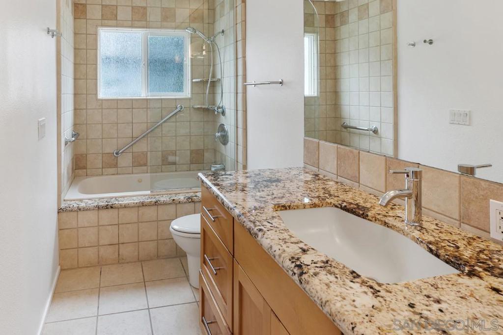 Del Mar - Residential Lease