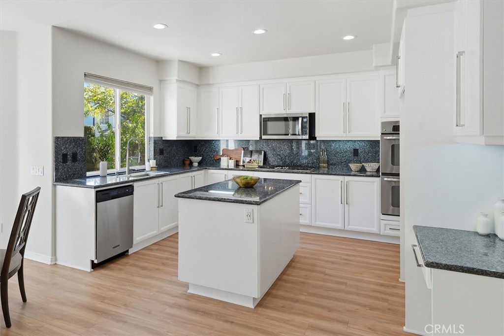 Sandalwood (SNDL) - Residential