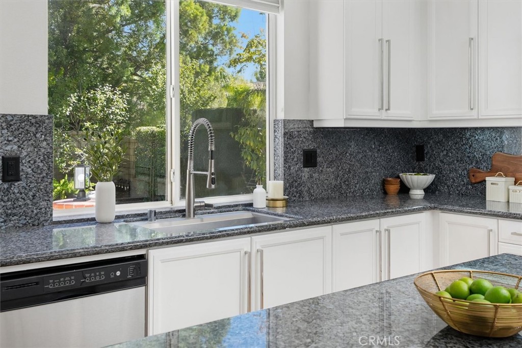 Sandalwood (SNDL) - Residential