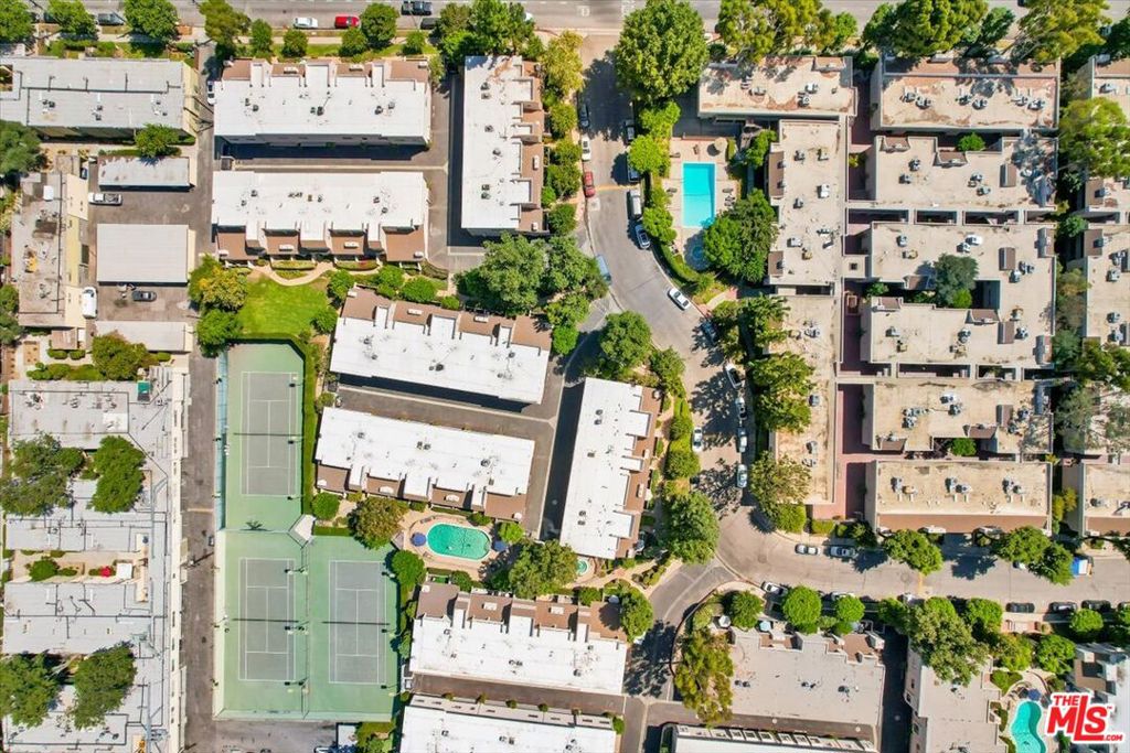 Oak Pointe - Residential