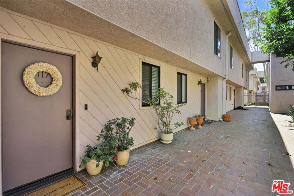 Oak Pointe - Residential