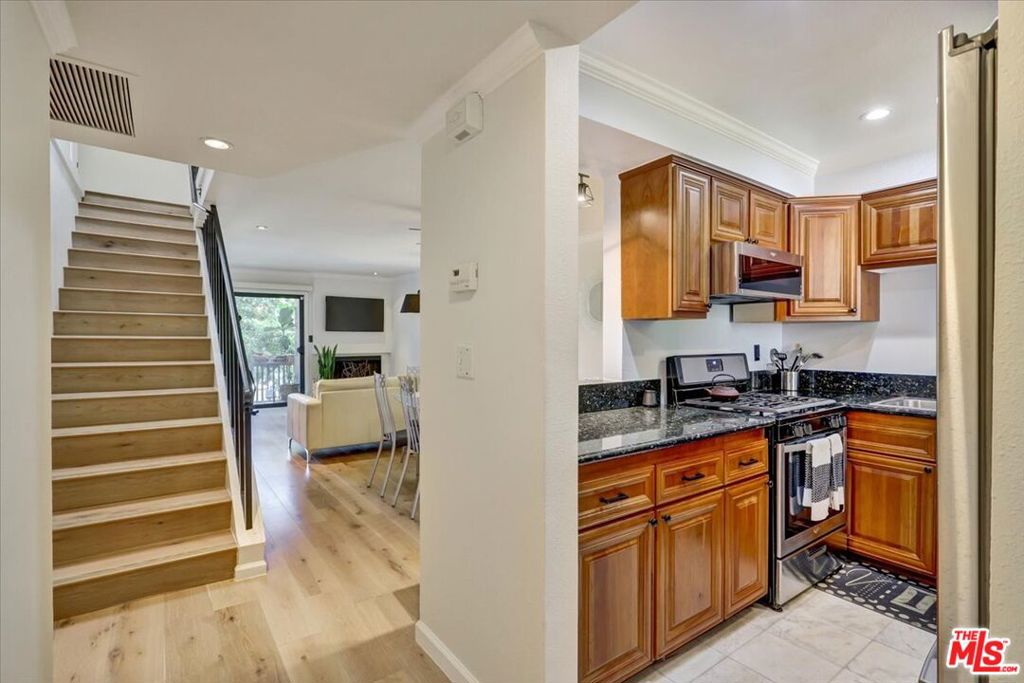 Oak Pointe - Residential