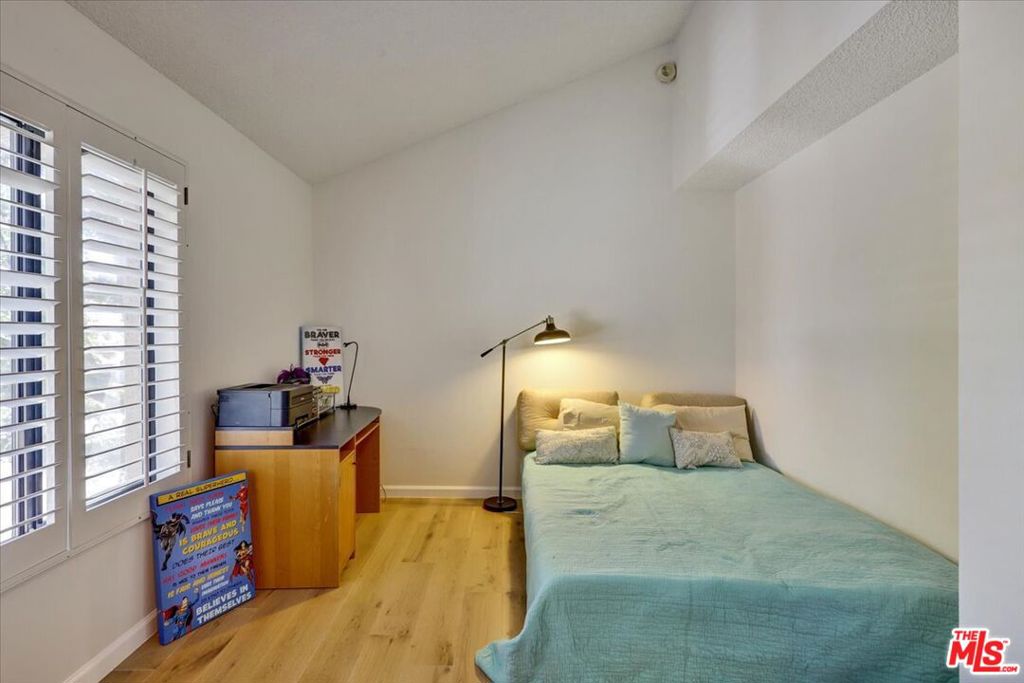 Oak Pointe - Residential