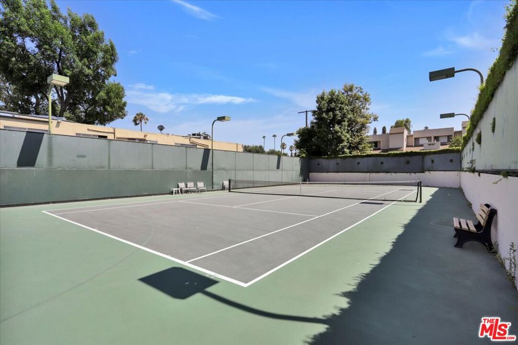 Oak Pointe - Residential