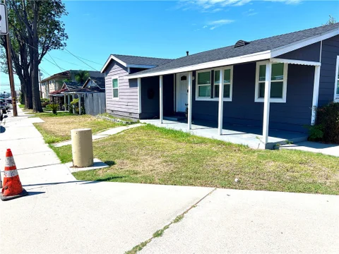 MLS: MB26198997