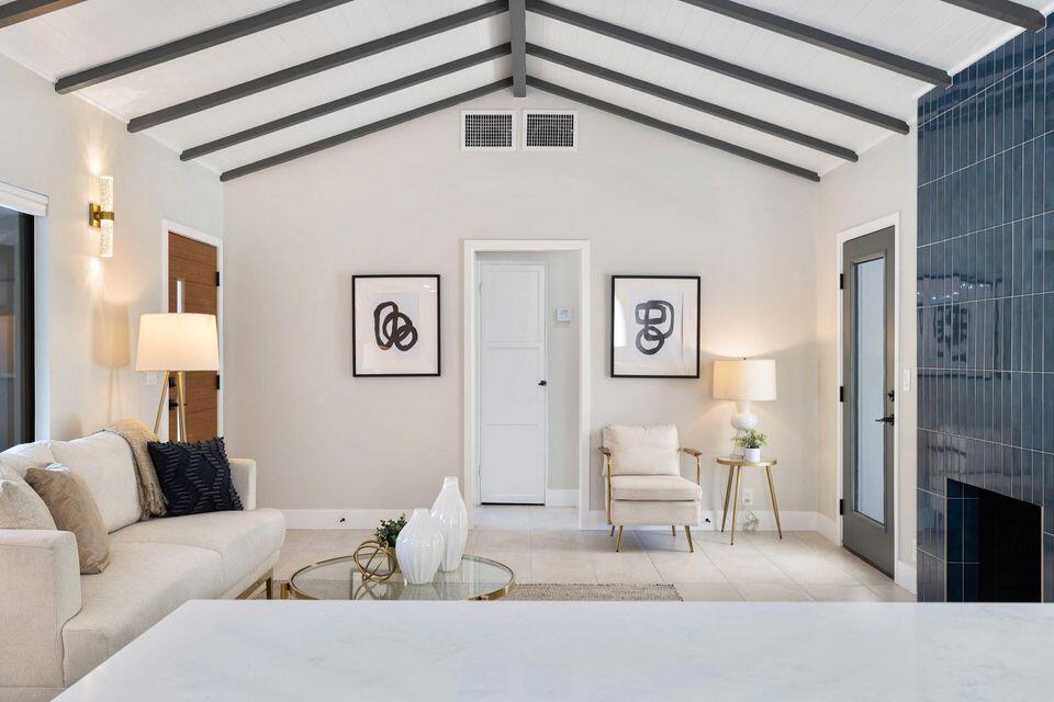 Warm Sands - Residential