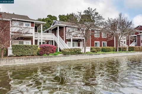 Tiny photo for 161 161 Marina Lakes Dr Dr, Richmond, CA 94804 (MLS # 41126331)