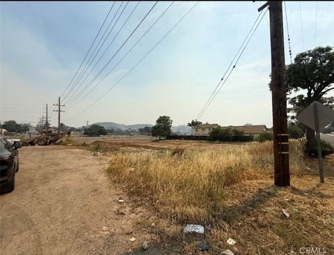 420 N Langstaff Lake Elsinore CA 92530