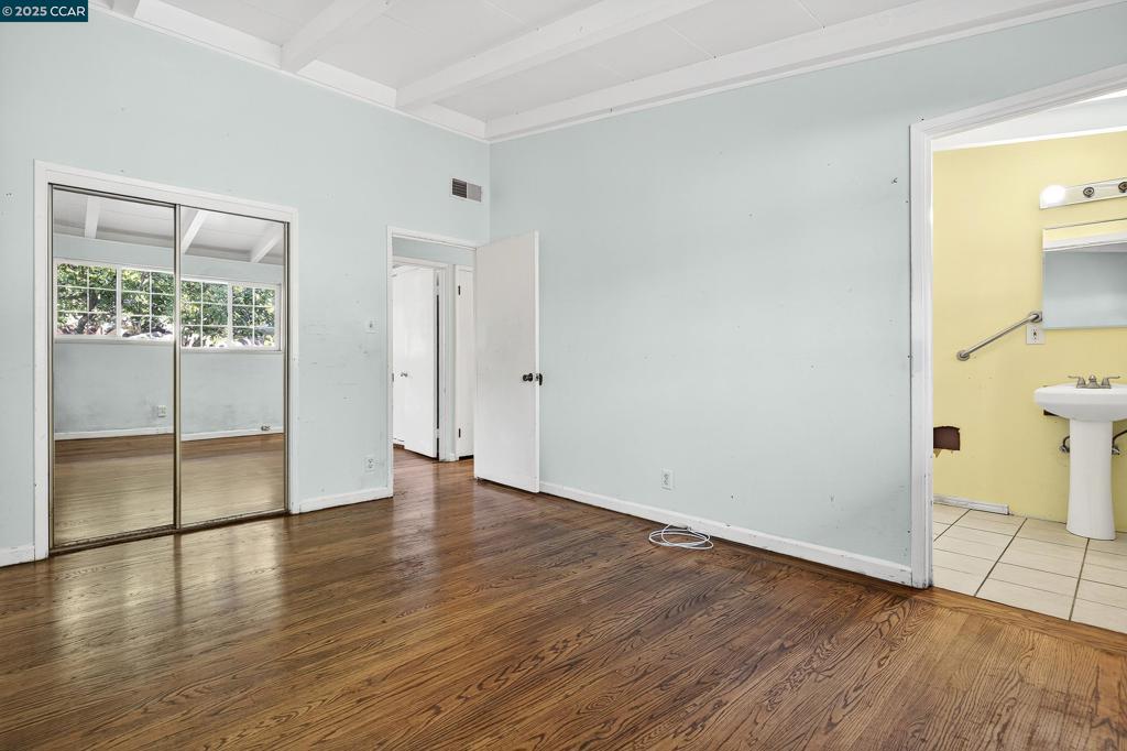 TARA HILLS - Residential