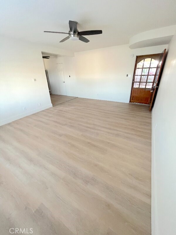 2115 Placentia Avenue 18