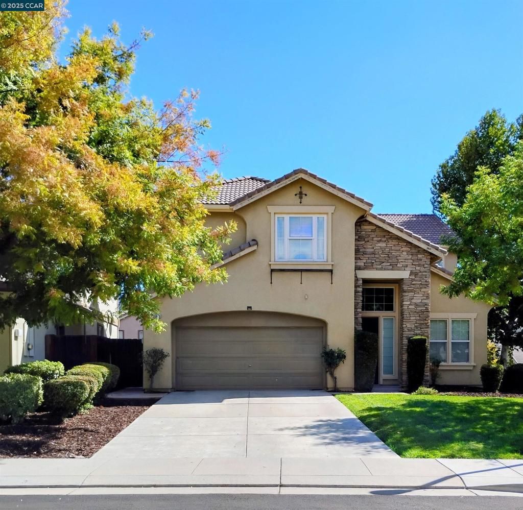 Photo of 20870 W Black Oak Circle Dr, Patterson, CA 95363 (MLS # 41114683)