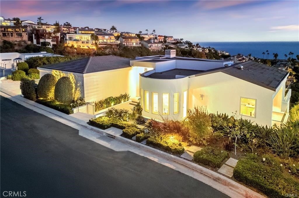 Photo of 1759 Alisos AVE, Laguna Beach, CA 92651 (MLS # LG26215310)