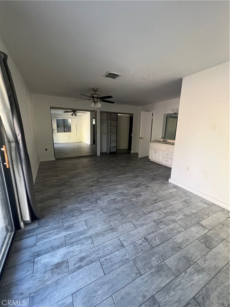 Mission Lakes (34101) - Residential