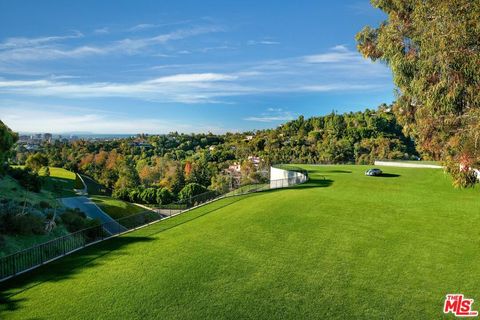 788 Tortuoso Way Bel Air CA 90077