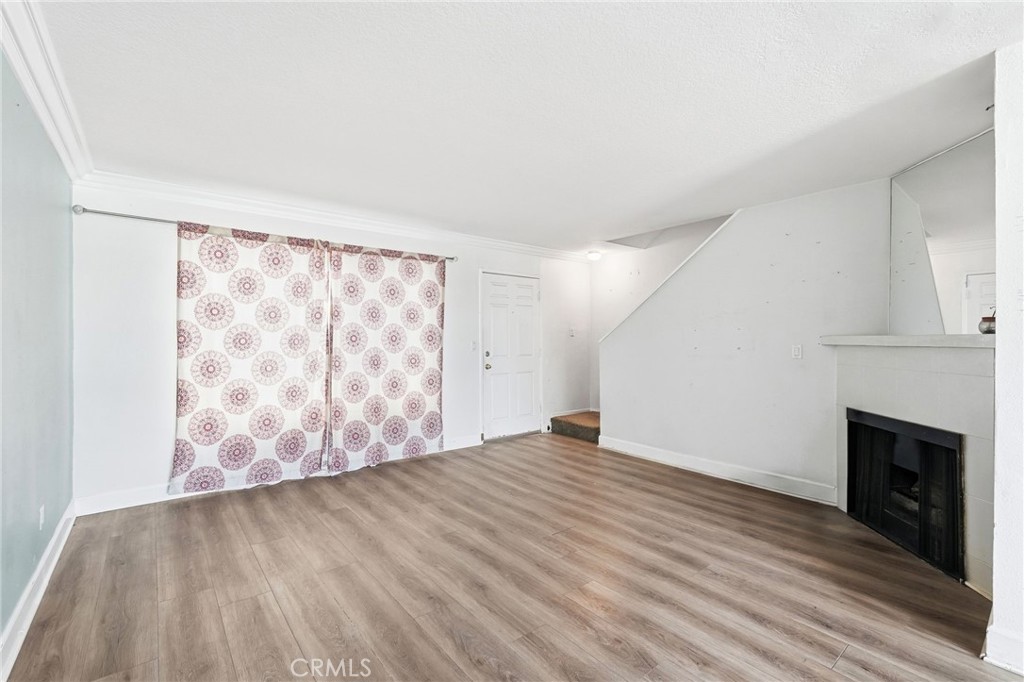 7045 Woodley Avenue 124