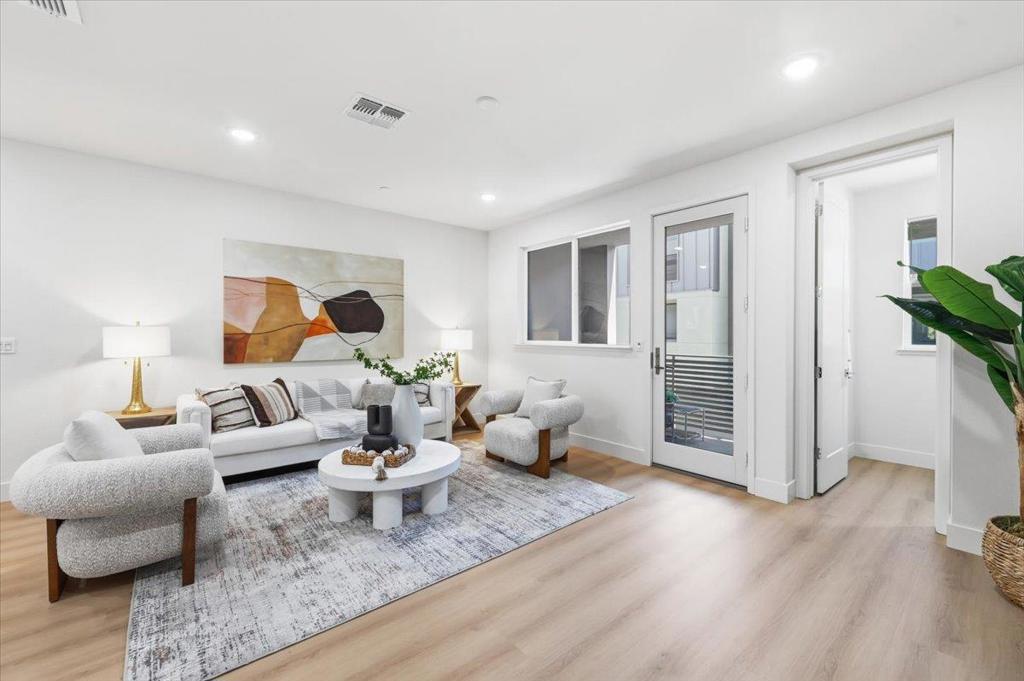 3879 Improvement Terrace 1005
