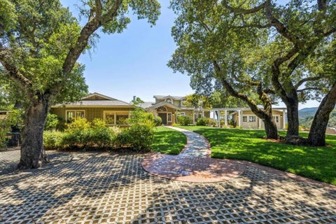 Photo of 11270 Page Mill Road, Los Altos Hills, CA 94022 (MLS # ML82051402)