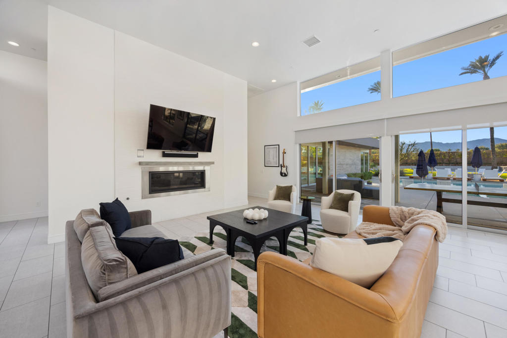 51165 Evangeline Way