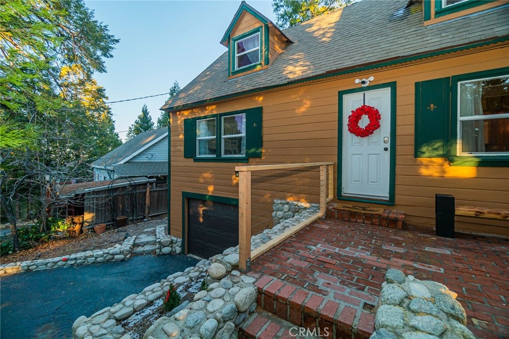 627 Rose Lane