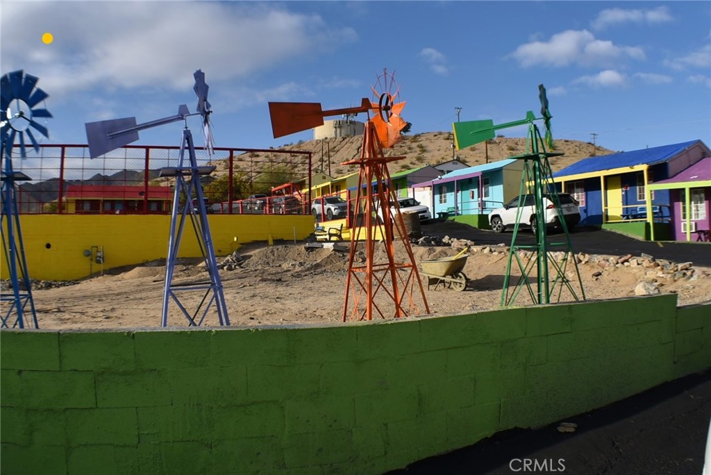 73193 29 Palms Highway