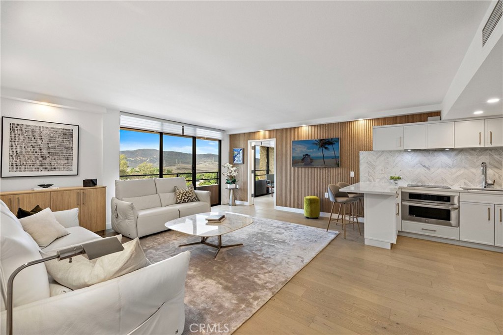 24055 Paseo Del Lago 1063