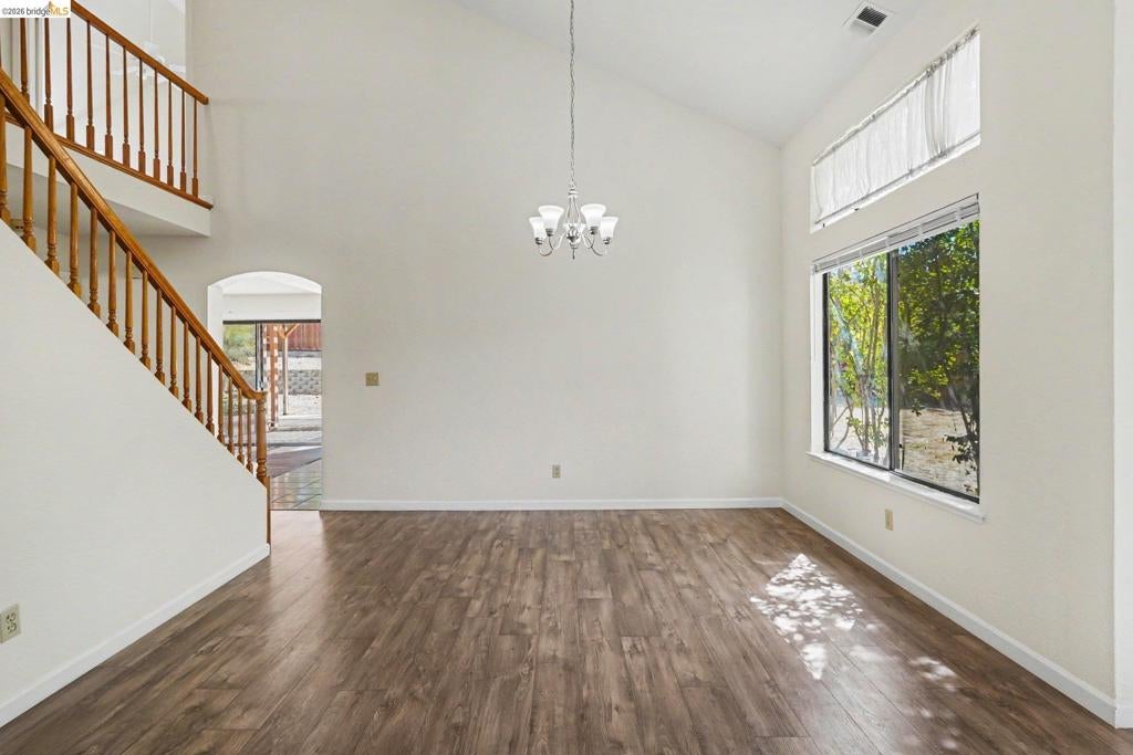 4537 Montara Dr