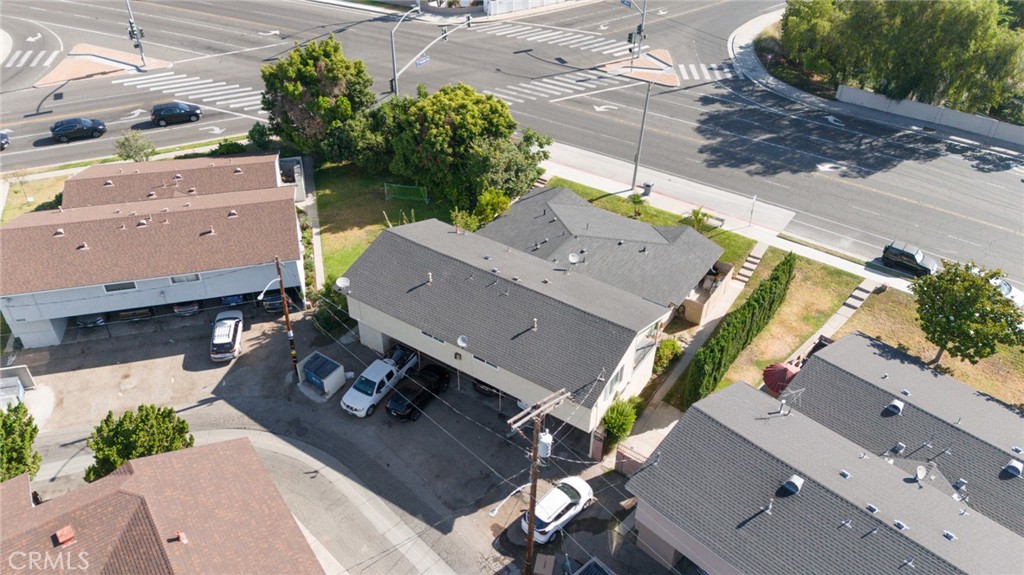 419 N Tustin Avenue