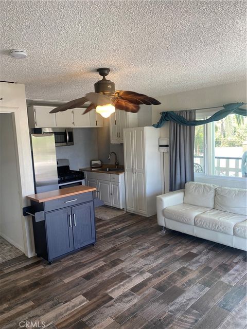 Photo of 808 Orchard Drive #B, Redlands, CA 92374 (MLS # IG26043496)