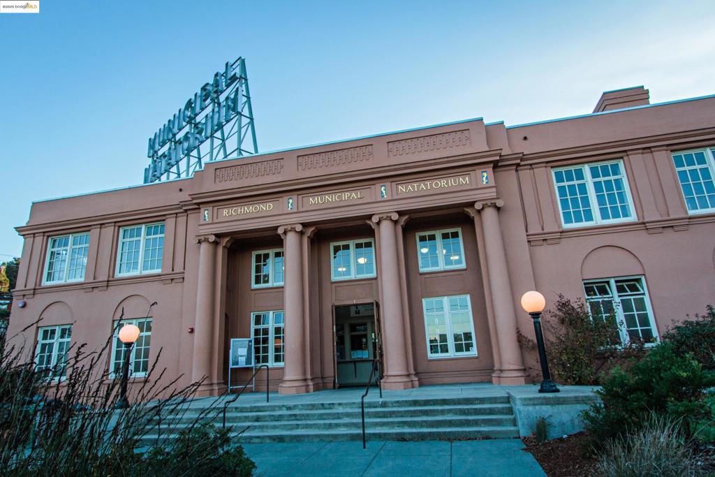 BRICKYARD LANDNG - Residential