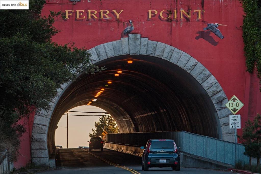 BRICKYARD LANDNG - Residential